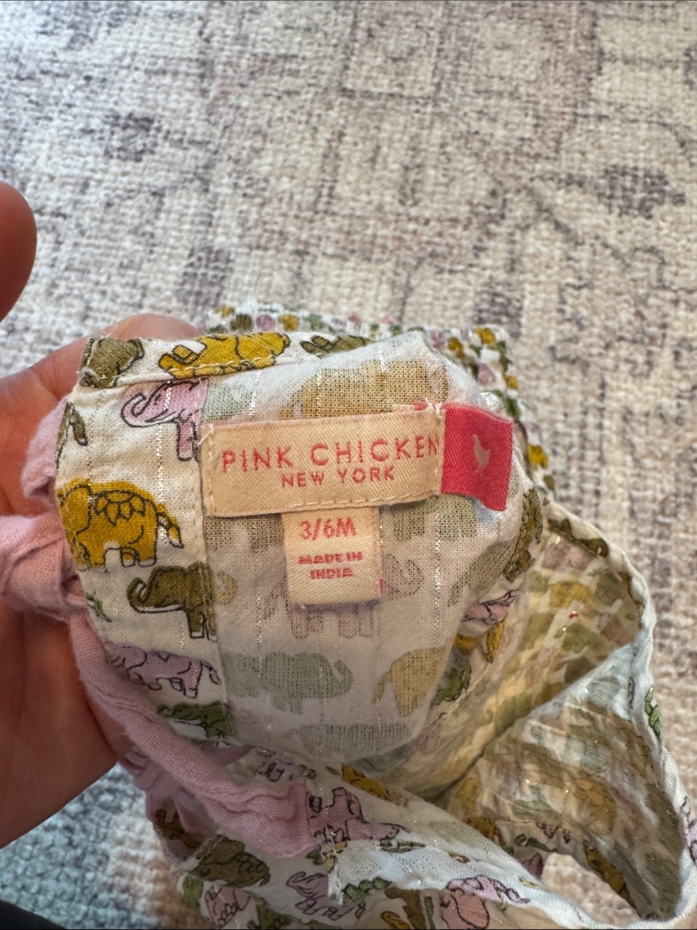 Pink Chicken Set - Picture 2 of 3